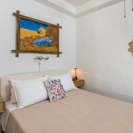 Aegean View - Seaside Apartment In Syros Азолимнос Екстериор снимка