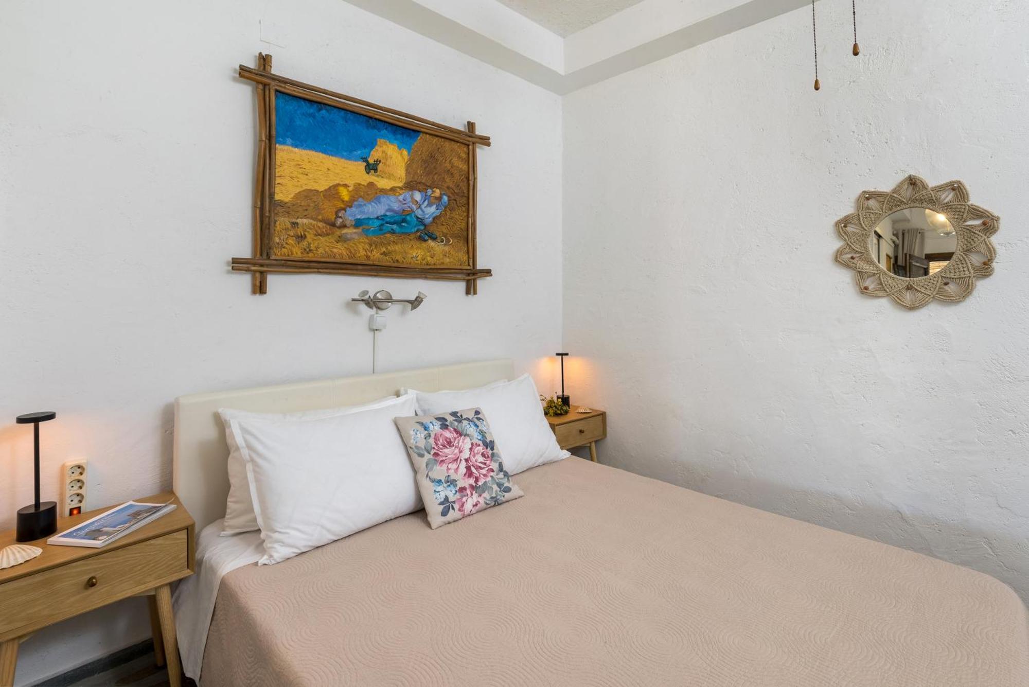 Aegean View - Seaside Apartment In Syros Азолимнос Екстериор снимка