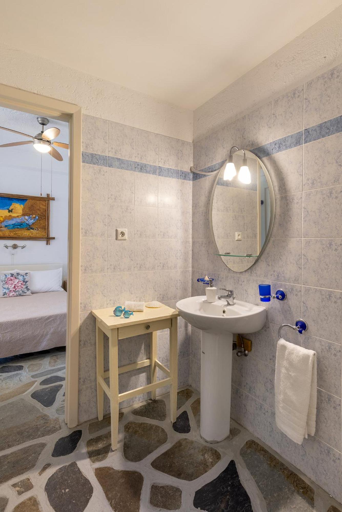 Aegean View - Seaside Apartment In Syros Азолимнос Екстериор снимка